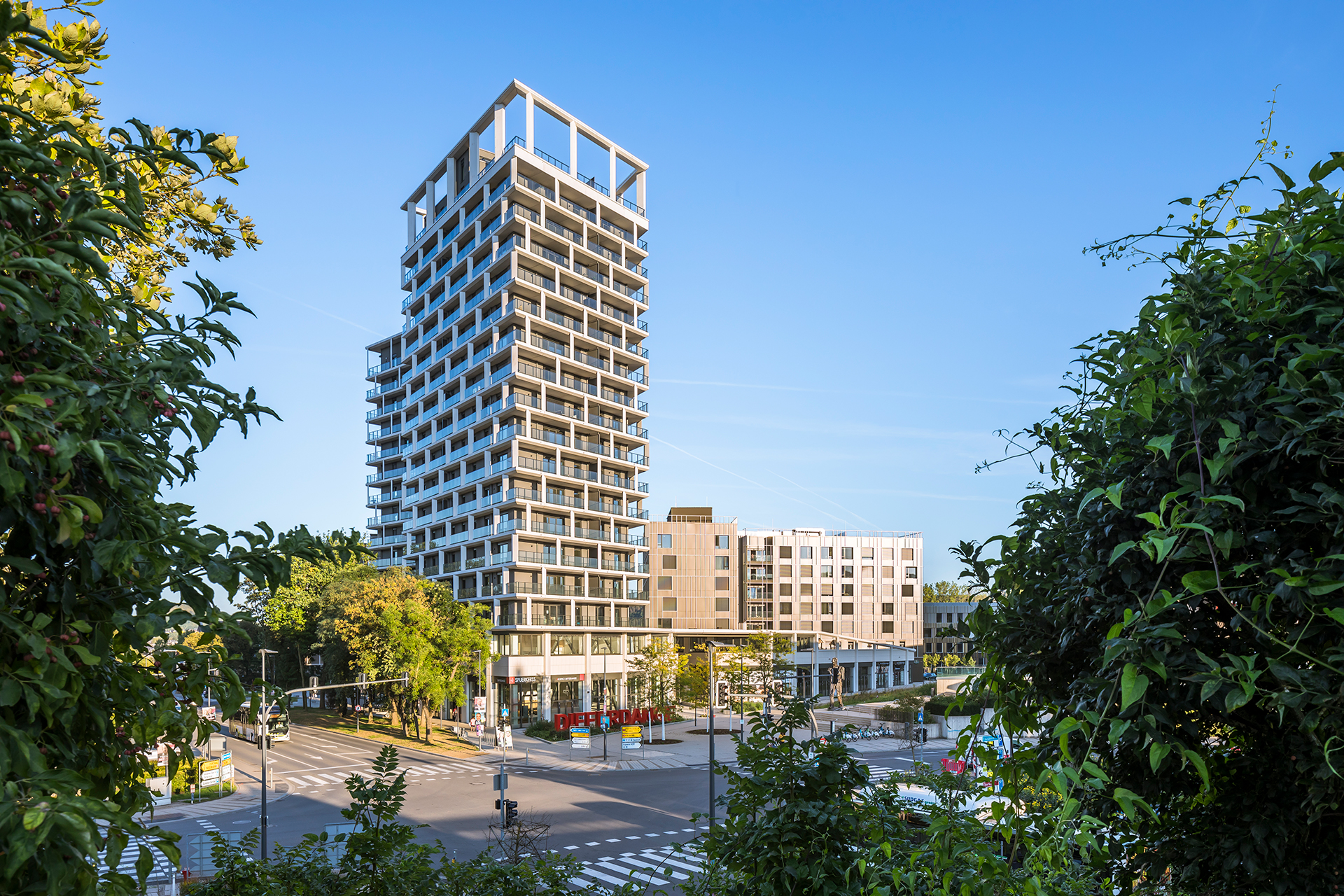 ENTRÉE DE VILLE, DIFFERDANGE-17