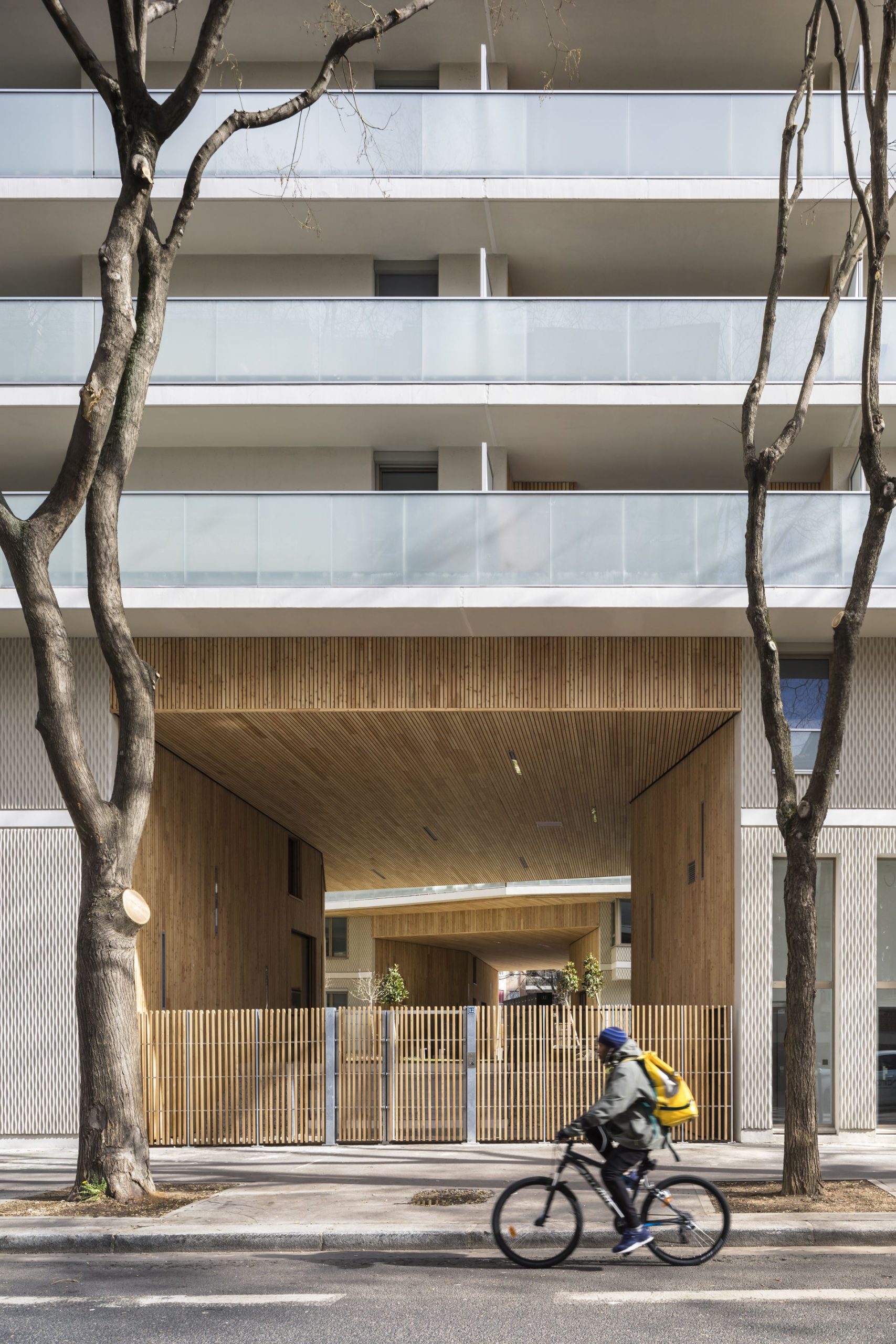 MUTATION D'UN ÎLOT, 338 LOGEMENTS, PARIS XIX-15